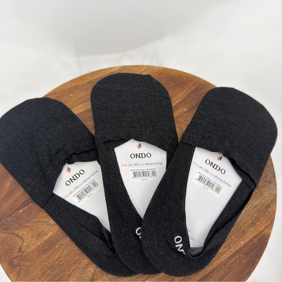 ONDO Merino Wool Charcoal Black Size Medium No Show Socks 3 Pairs - Picture 2 of 4
